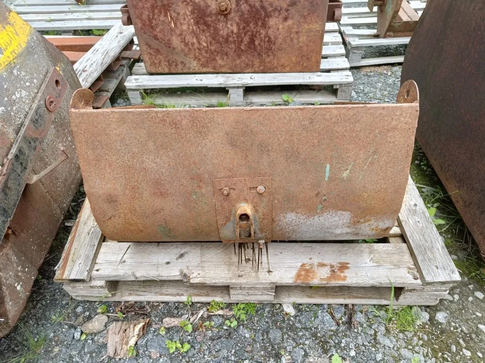 Takakuormaaja, hydraulinen / Sora- ja lantakauhalla!