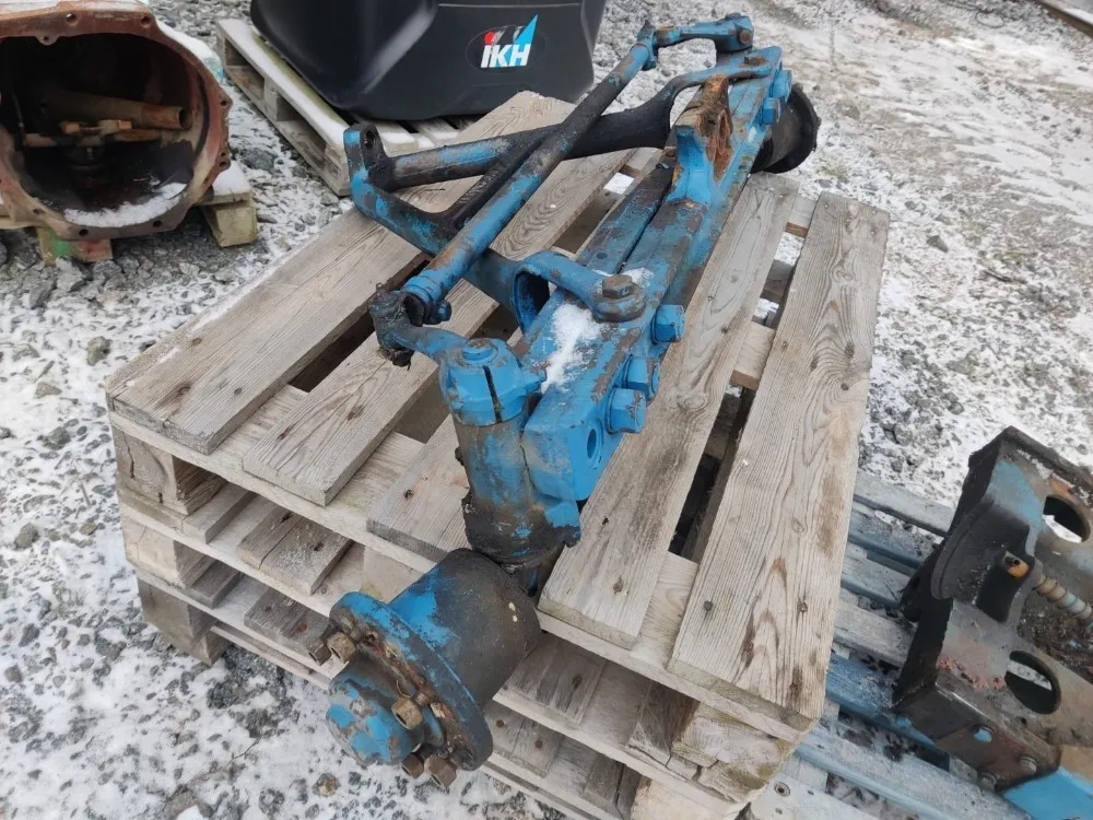 Fordson Super Major Etuakseli / Traktorista purettu