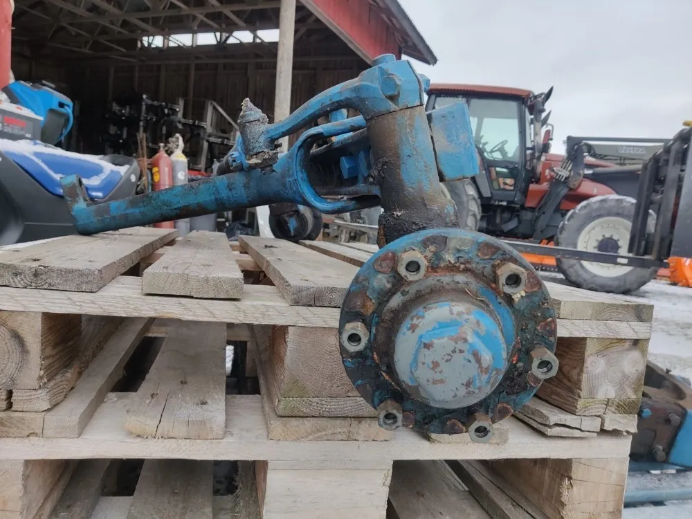 Fordson Super Major Etuakseli / Traktorista purettu