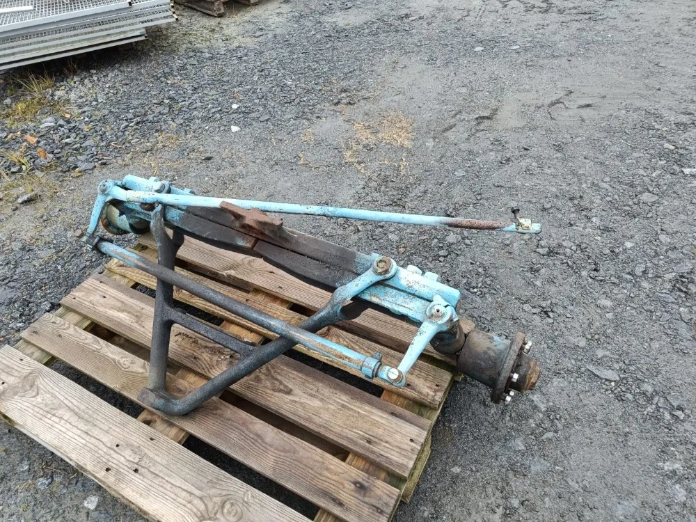 Fordson Diesel Major Etuakseli /