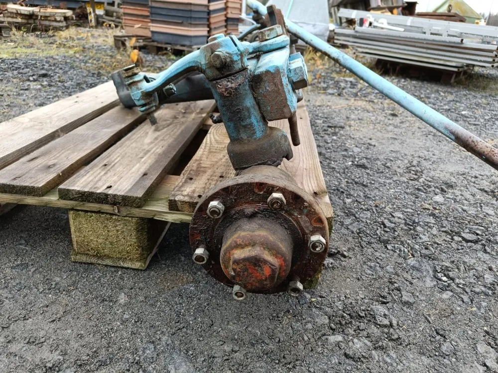 Fordson Diesel Major Etuakseli /