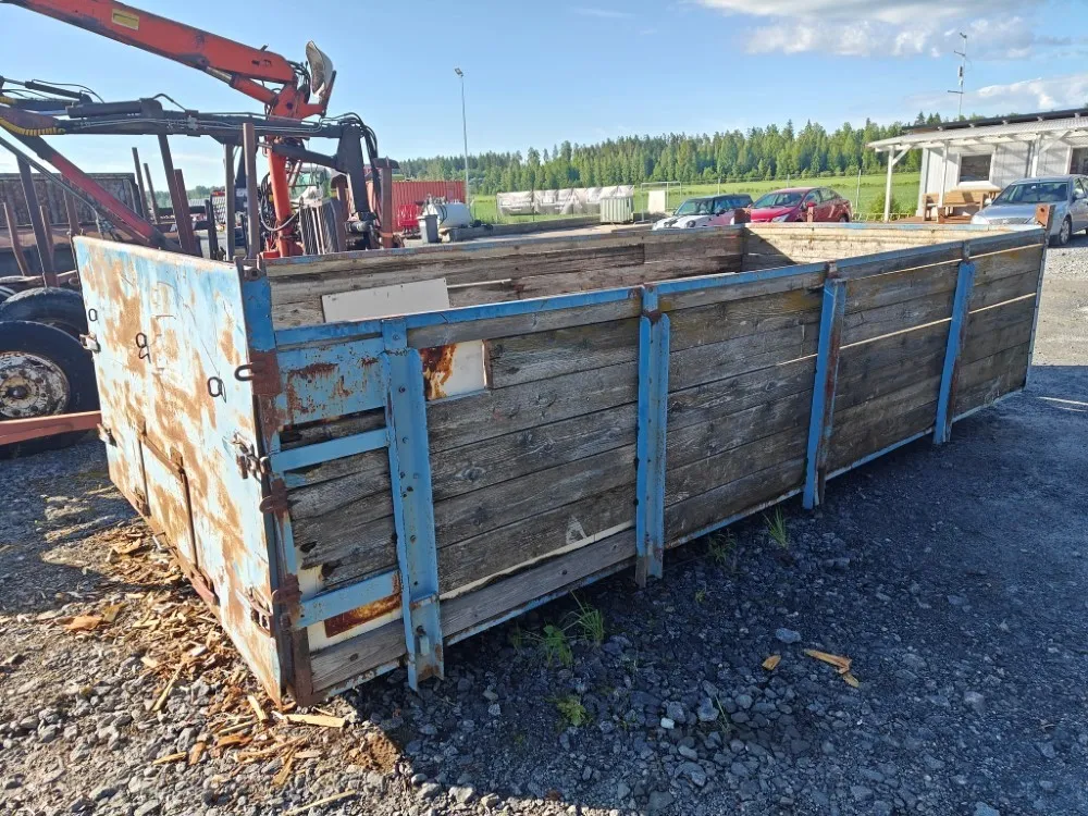 Vaihtolava 500cm / Peltipohjat ja puulaidat