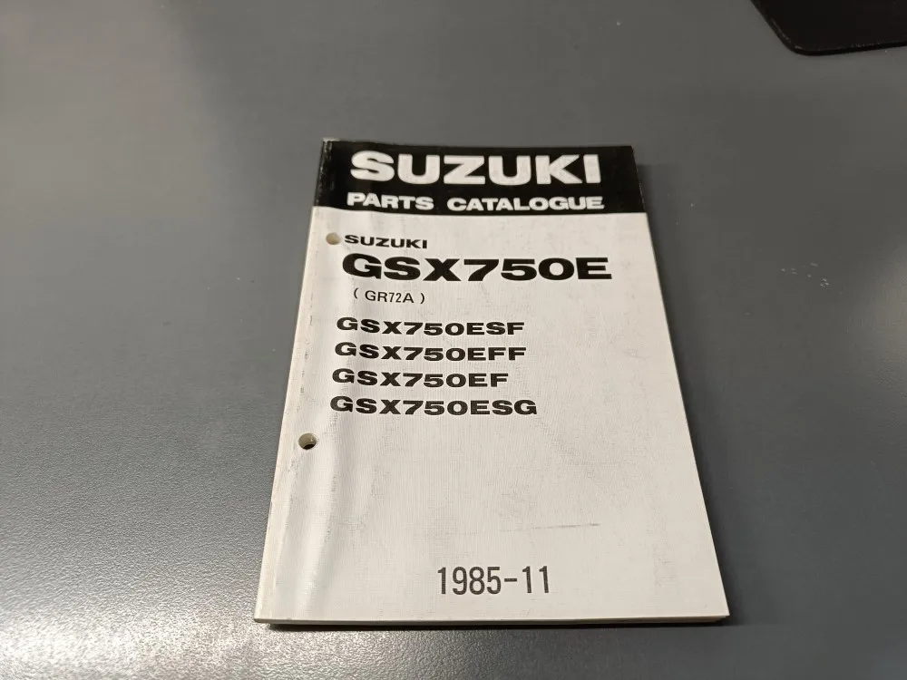 Suzuki GSX750E (SF/FF/F/SG) / Moottoripyörän varaosaluettelo