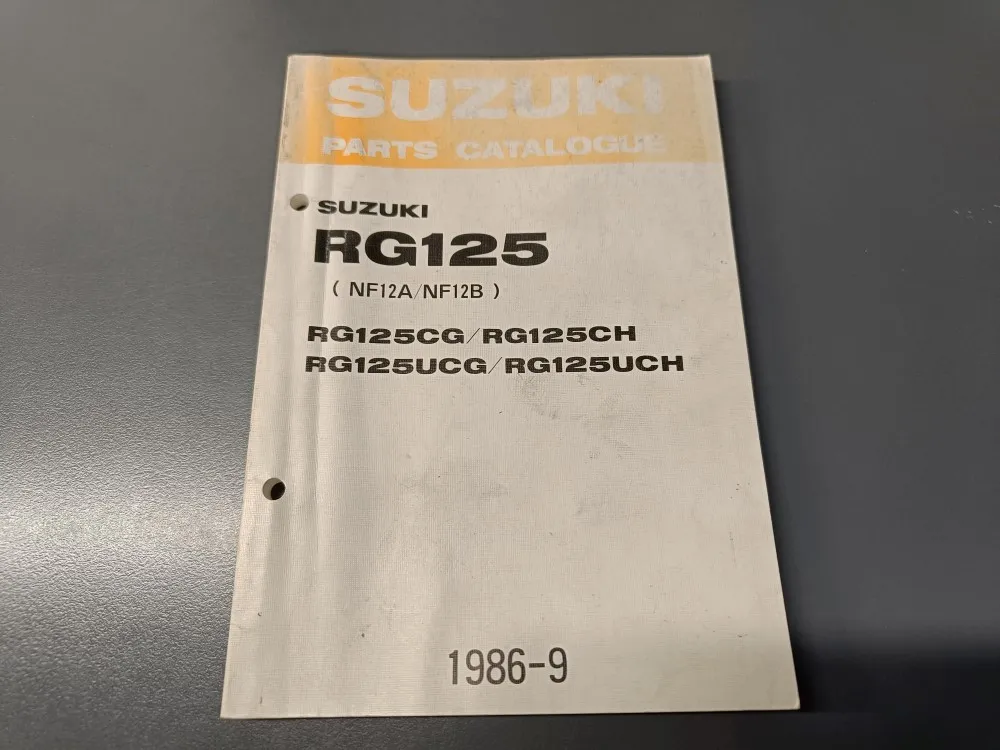 Suzuki RG125 (CG/CH) / Moottoripyörän varaosaluettelo