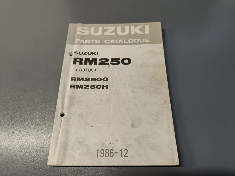 Suzuki RM250 (G/H)  moottoripyörän varaosaluettelo /
