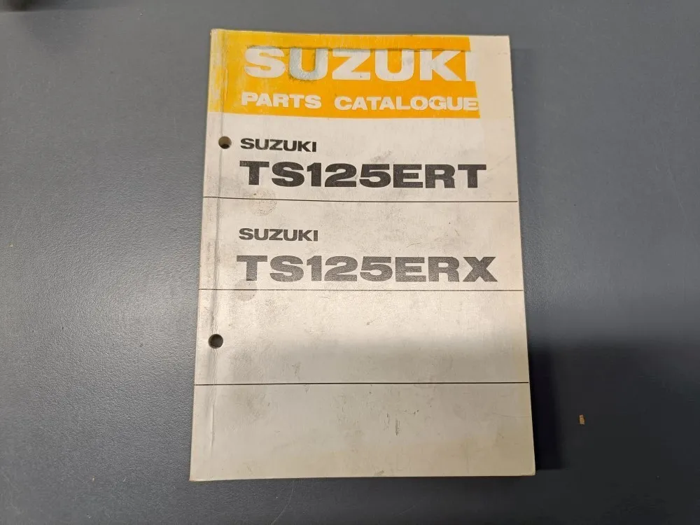 Suzuki TS125ERT/ERX   moottoripyörän varaosaluettelo /