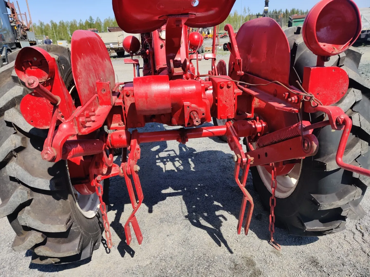 Massey Harris traktori / Bensiinikäyttöinen