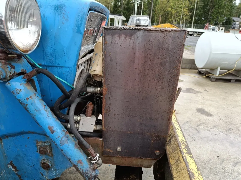 Ford County 754 Super 4 / Neliveto ohjaustehostimella ja puskulevyllä!