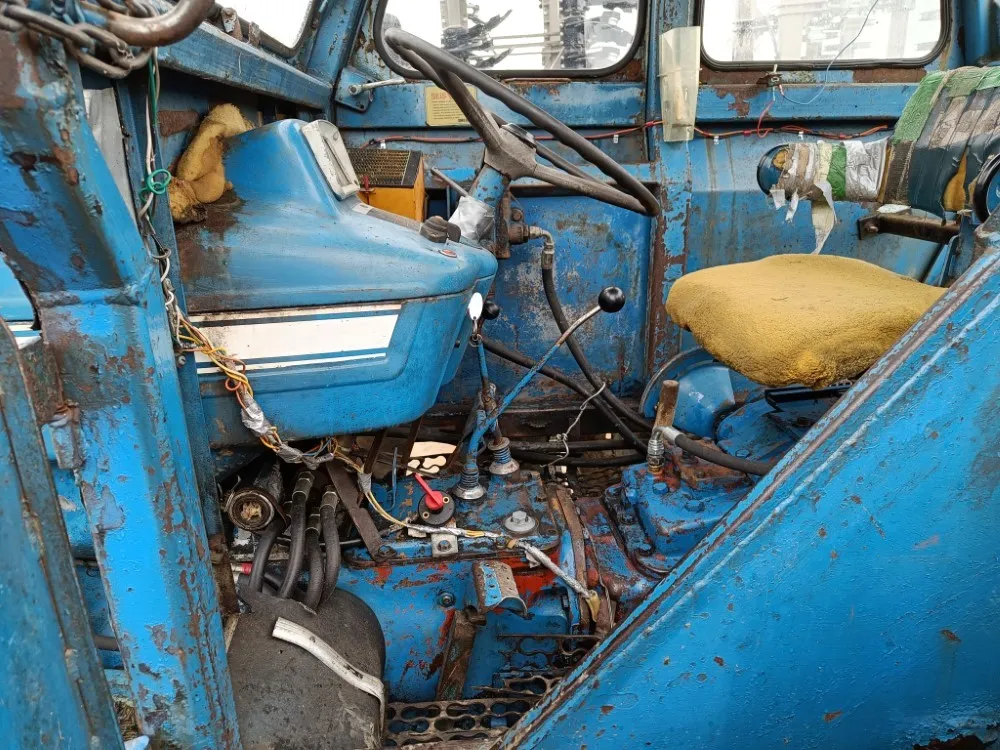 Ford County 754 Super 4 / Neliveto ohjaustehostimella ja puskulevyllä!