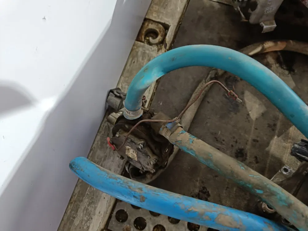 Ford DOHC 2.0 moottorit - 2kpl / Varaosiksi tai korjattavaksi - Bensiini
