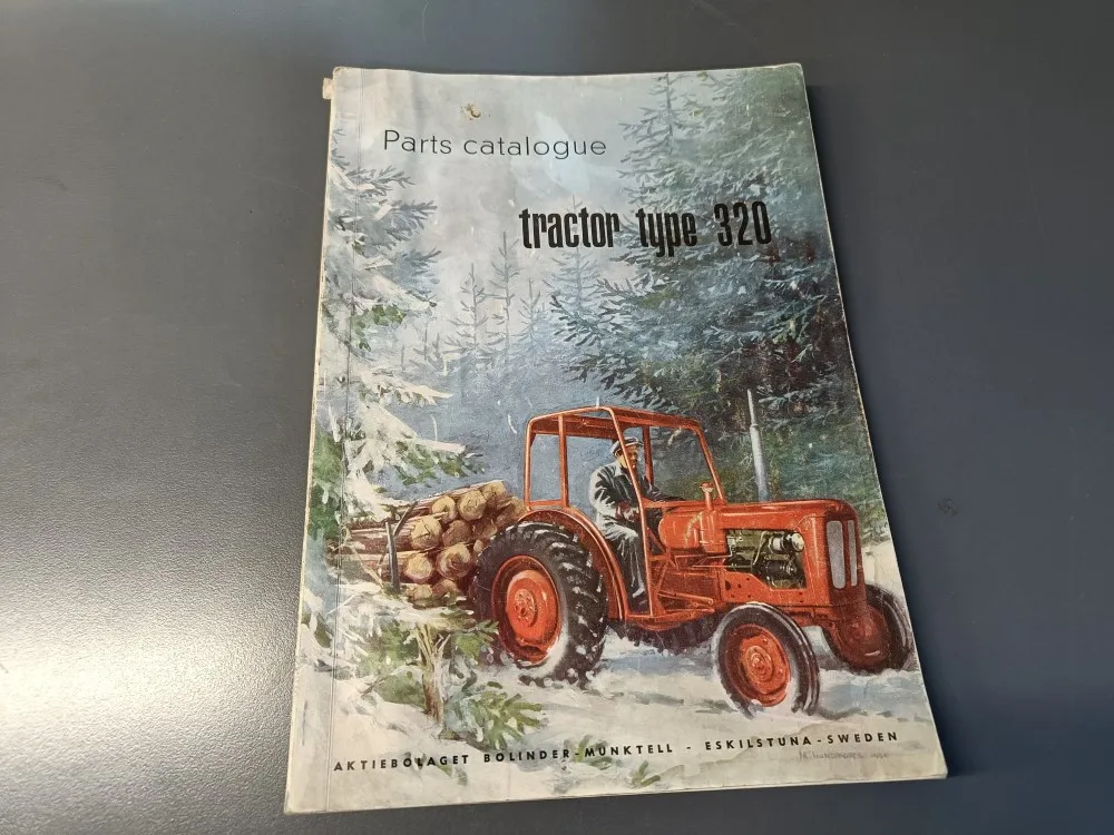 Volvo 320 traktorin / Varaosakirja