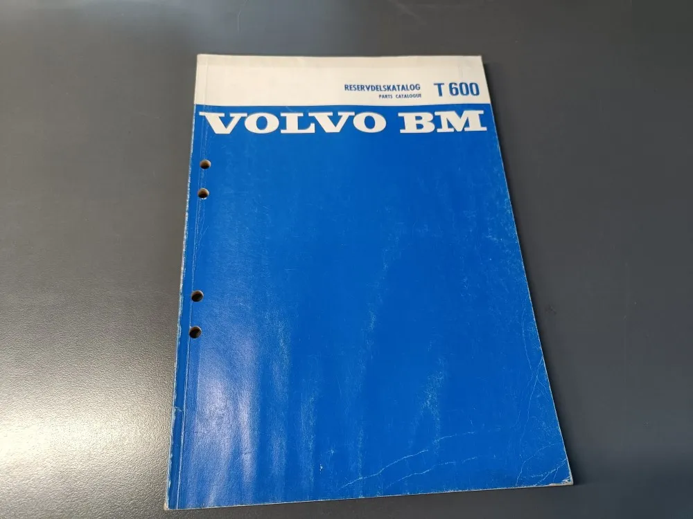 Volvo T600 traktorin / Varaosakirja