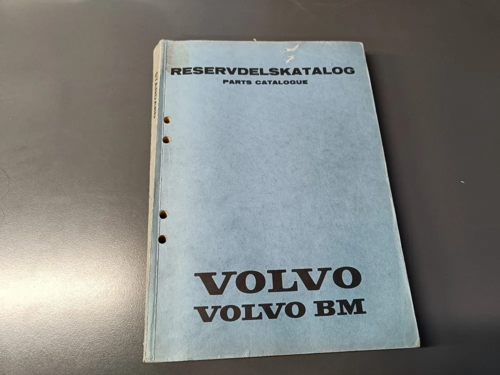 Volvo BM Standard 1982 / Varaosakirja