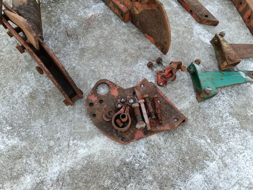 Kverneland sarka-auran varaosia / Hydrein ja Stengomat auroihin