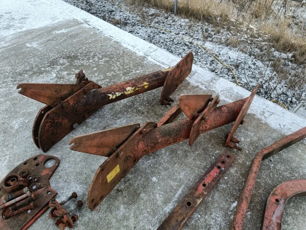 Kverneland sarka-auran varaosia / Hydrein ja Stengomat auroihin