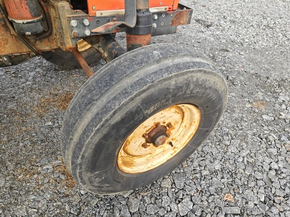 Zetor 7011 traktori / Takaveto - Katso video!