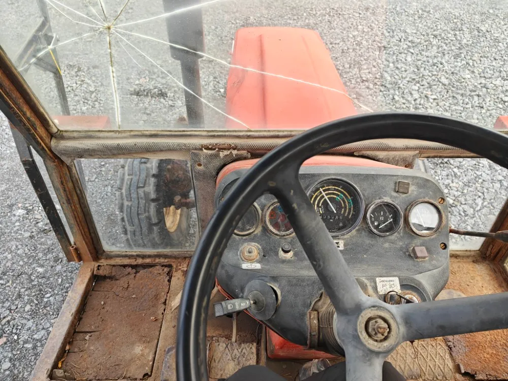 Zetor 7011 traktori / Takaveto - Katso video!