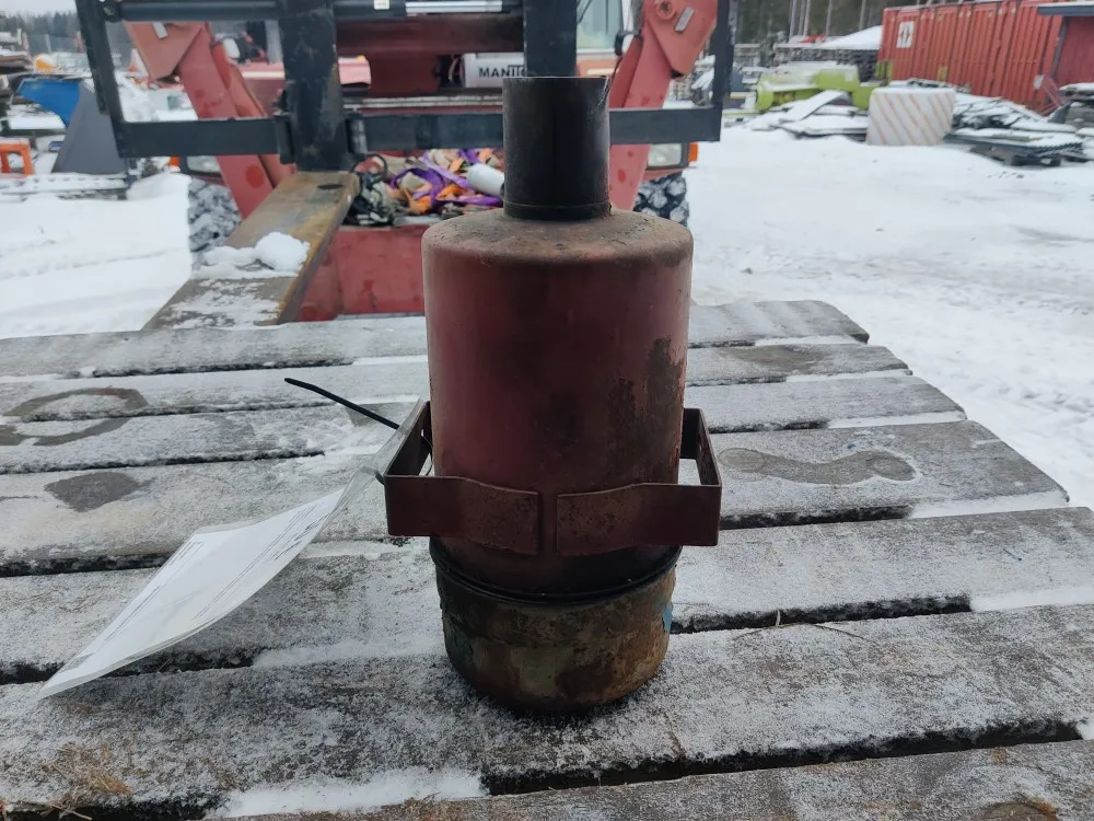 Ilmanpuhdistimen pönttö / David Brown