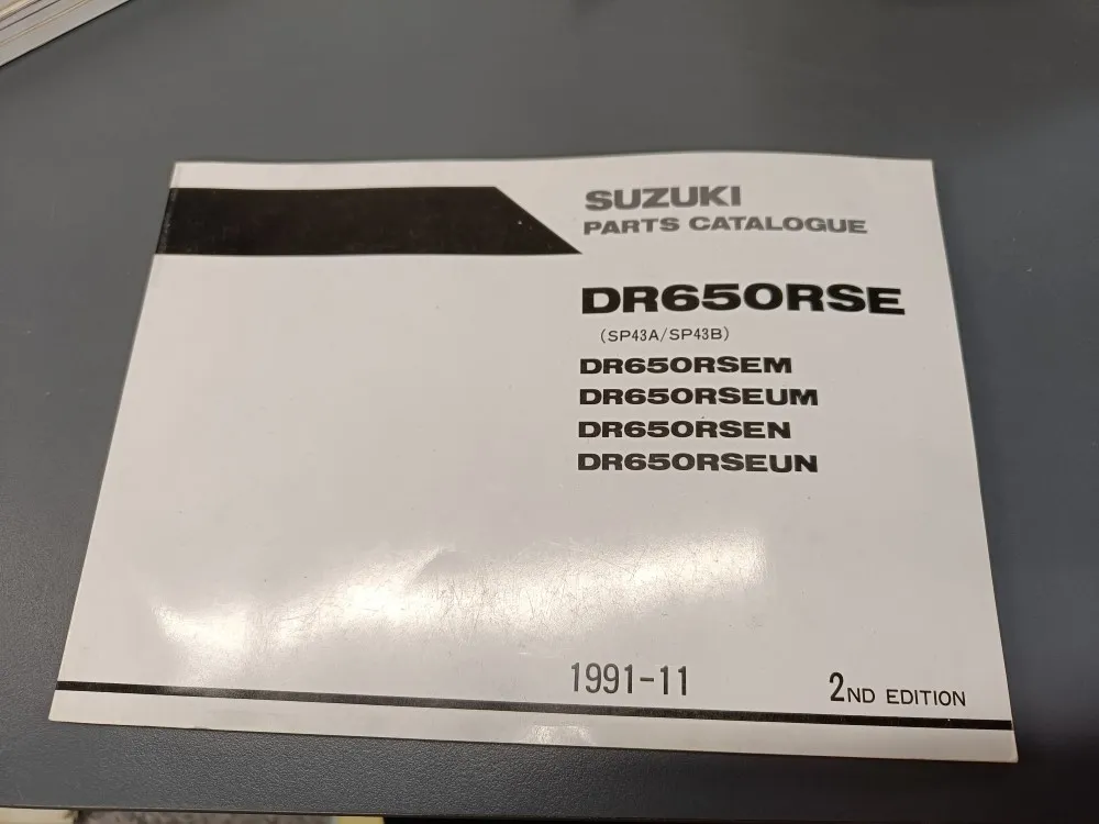 Suzuki DR350S (L/M/N/HN), / Moottoripyörän varaosaluettelo