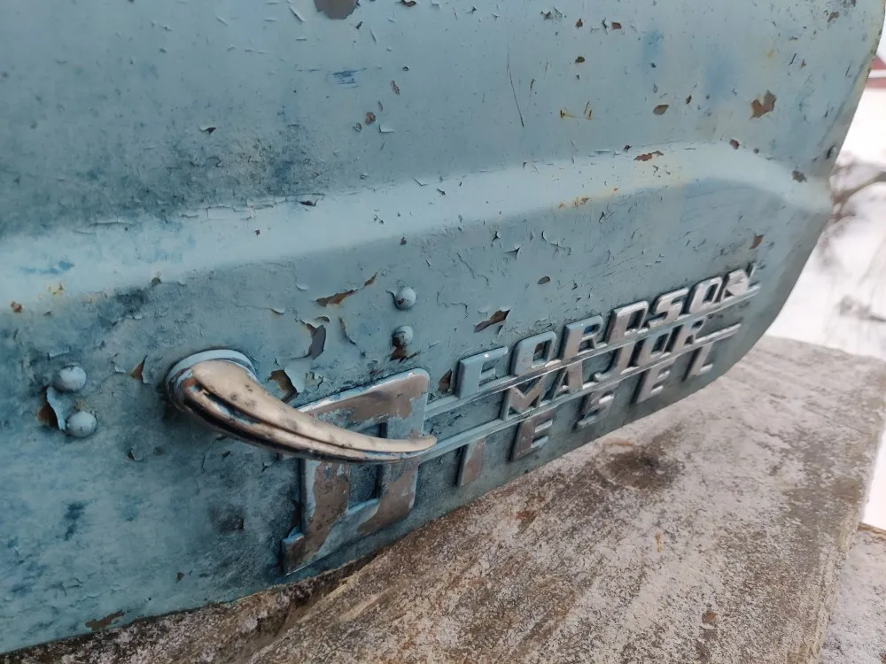 Fordson Diesel Major konepelti /