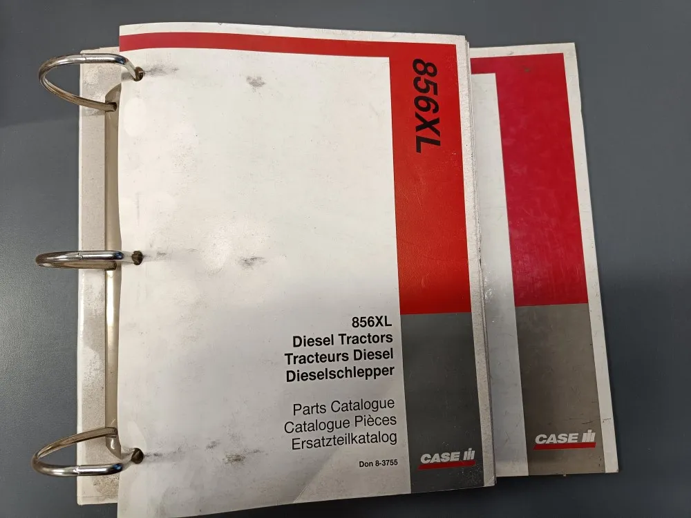 Case IH 856XL / Traktorin varaosaluettelo