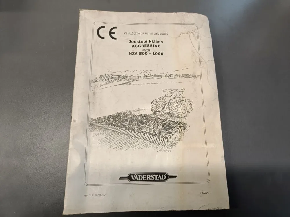 Väderstad joustopiikkiäes aggressive / NZA500-1000 Käyttöohje ja varaosaluettelo