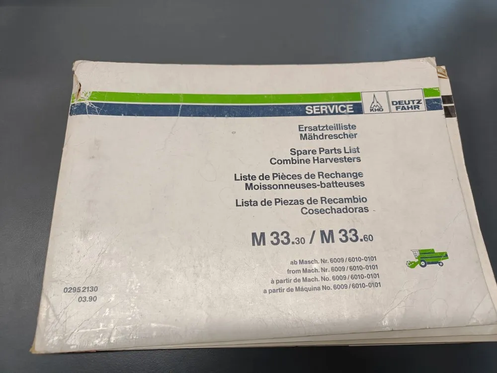 Deutz Fahr M33.30 / M33.60 / Leikkuupuimurin varaosakirja