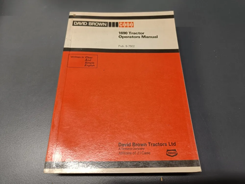 David Brown Case 1690 / Traktorin käyttöopas