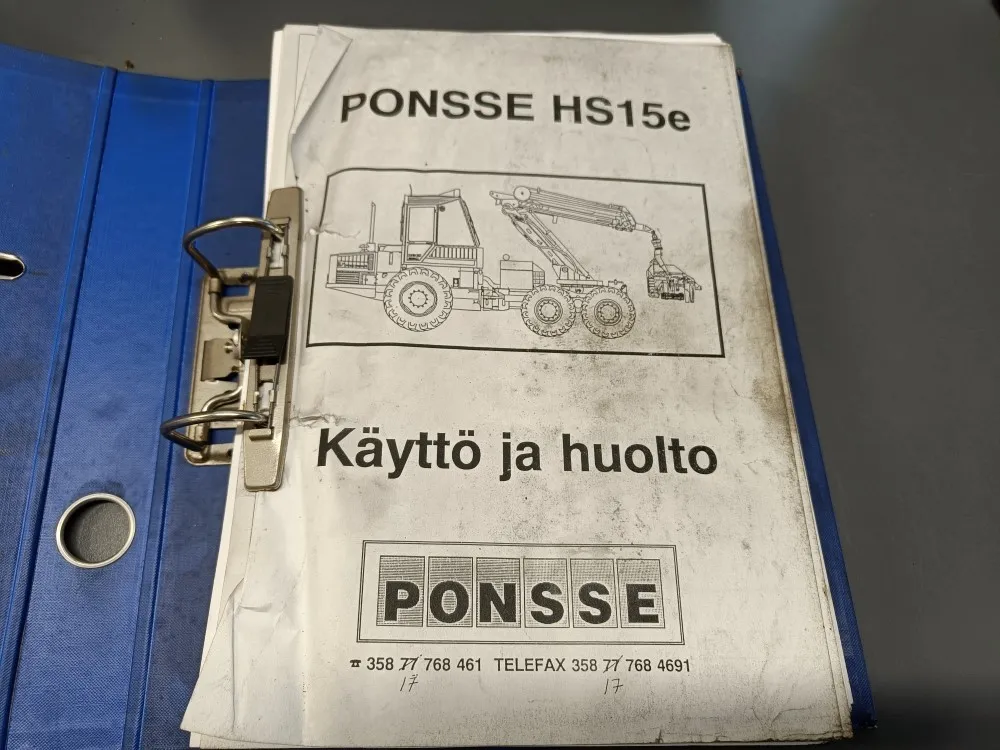 Ponsse HS15e harvesterin / Käyttö ja huolto (kansio)