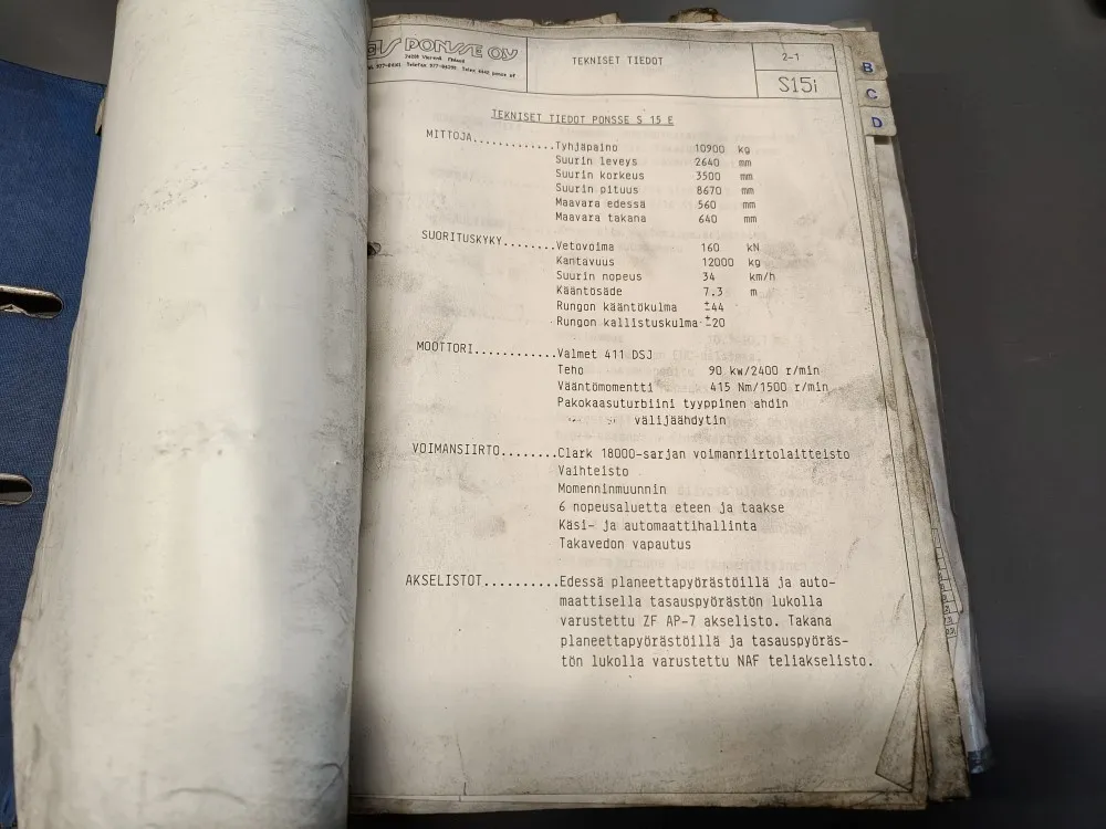 Ponsse S15e harvesterin / Käyttö ja huolto (kansio)