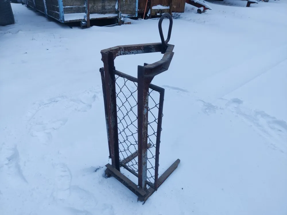 Lavahaarukka - Nostohaarukka / Myydään asiakkaan lukuun