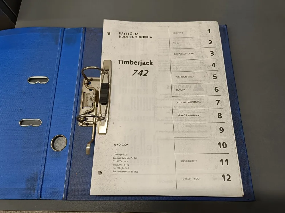 Timberjack harvesteripään 742 / Käyttö ja huolto-ohjekirja