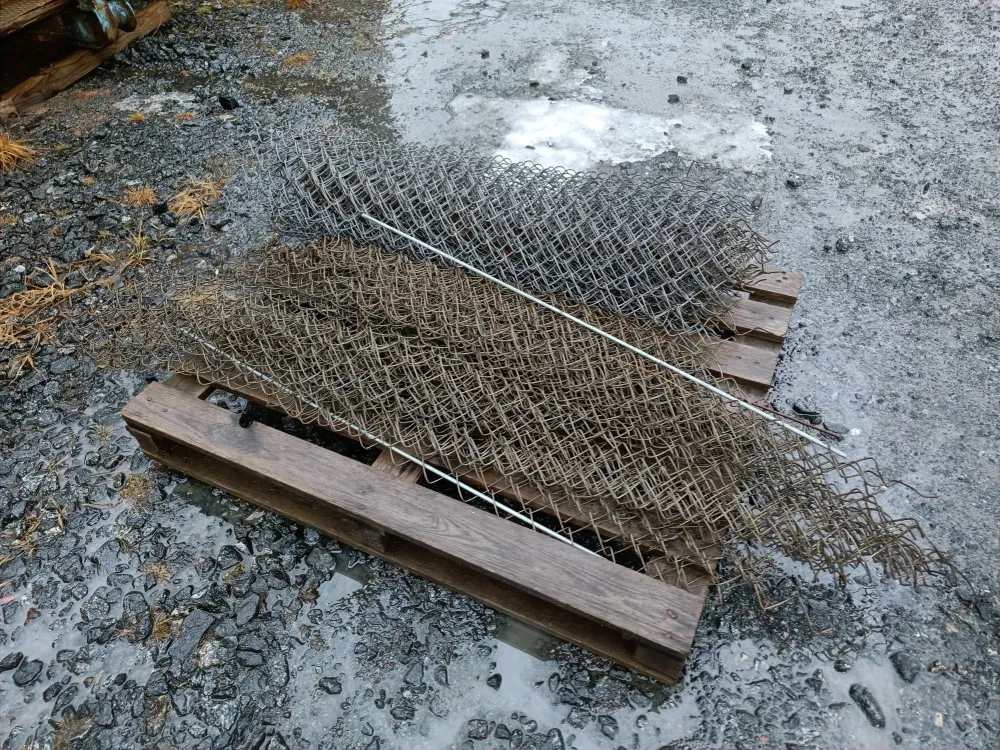Panssariverkkoaita - 2 rullaa / Myydään asiakkaan lukuun