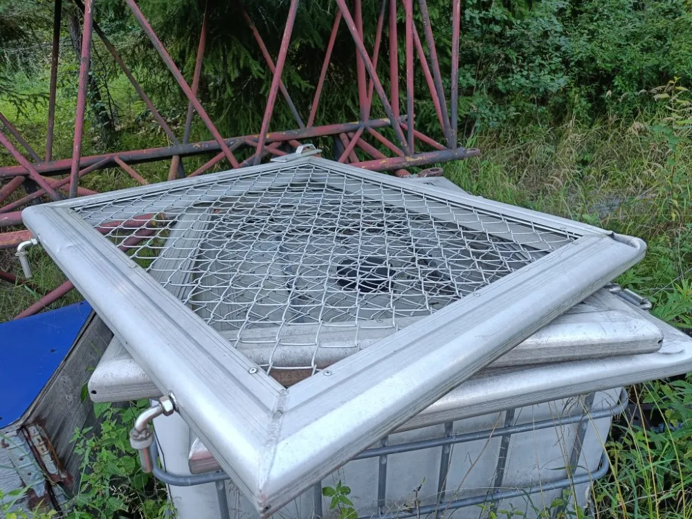 Verkkoaitaa n. 30x20m alalle / Myydään asiakkaan lukuun