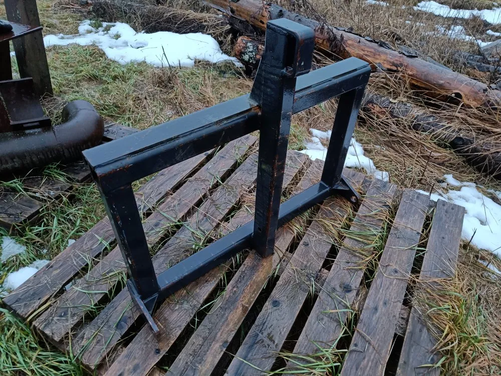 Metallipukki / Myydään asiakkaan lukuun