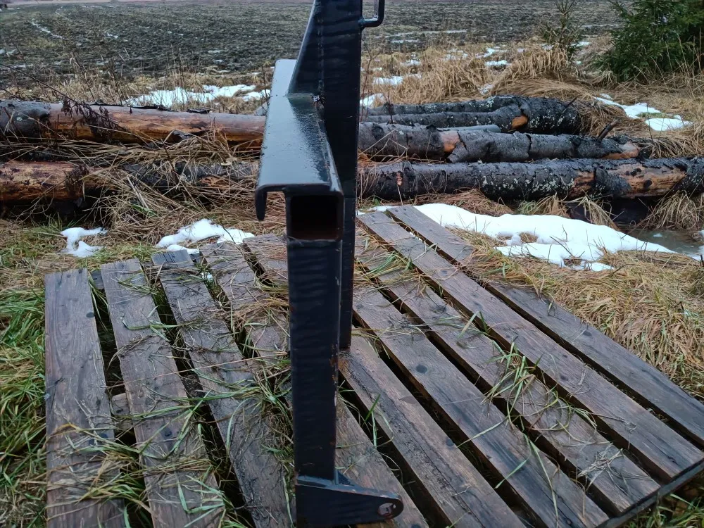 Metallipukki / Myydään asiakkaan lukuun