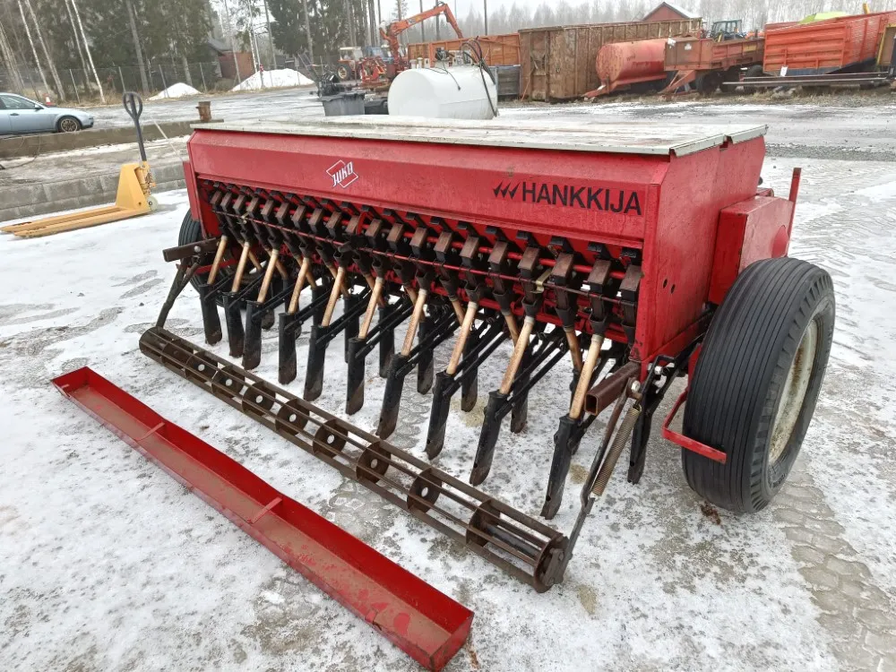 Juko K2 250cm kylvölannoitin / Laahavannas