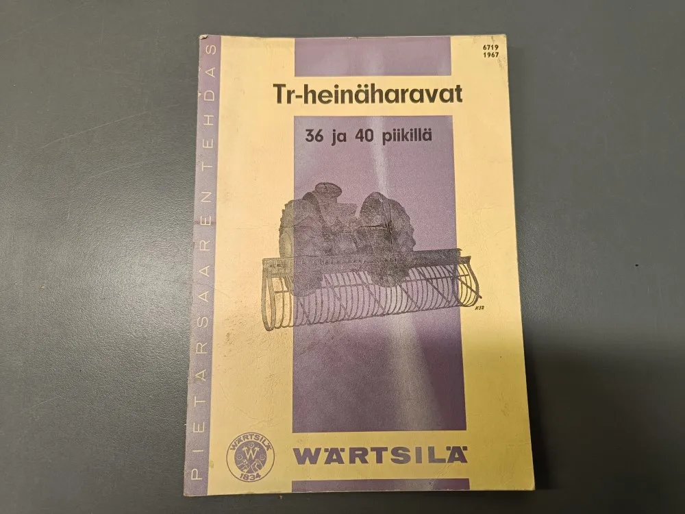 Tr-heinäharavat ohjekirjat 36 ja 40 piikillä / Ohjekirja