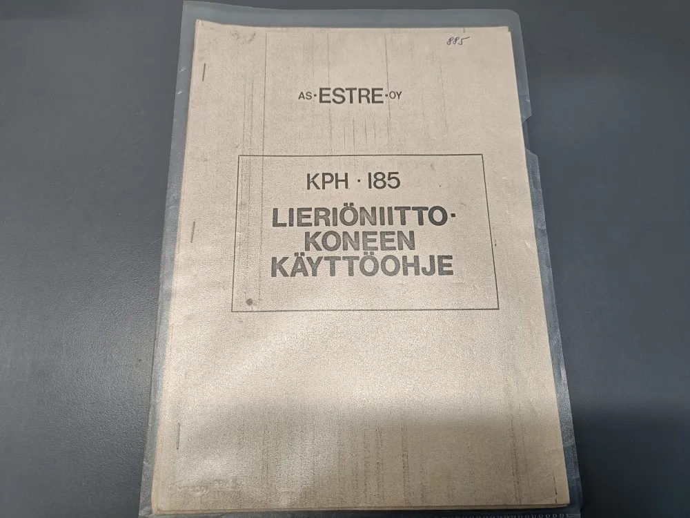 Estre lieriöniittokoneen 885 / Käyttöohje