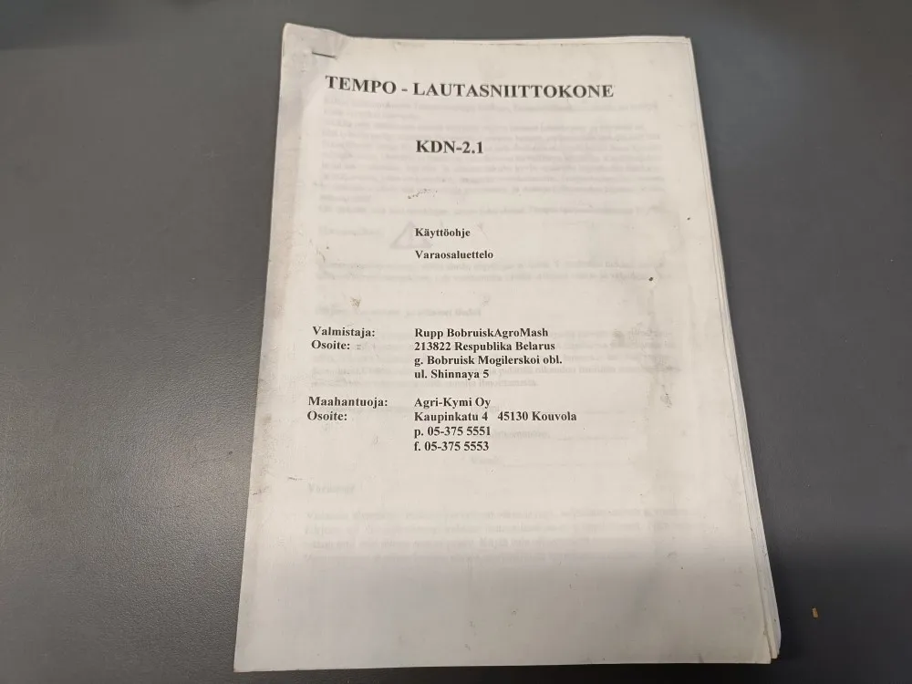 Tempo lautasniittokoneen KDN-2.1 / Käyttöohje ja varaosaluettelo