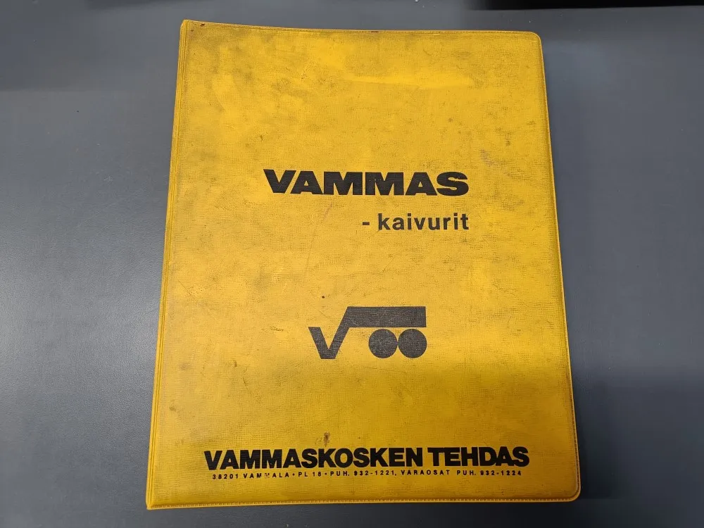 Vammas kaivurit kersantti Volvo T650 / Varaosaluettelo, käyttö- ja huolto-ohjeet