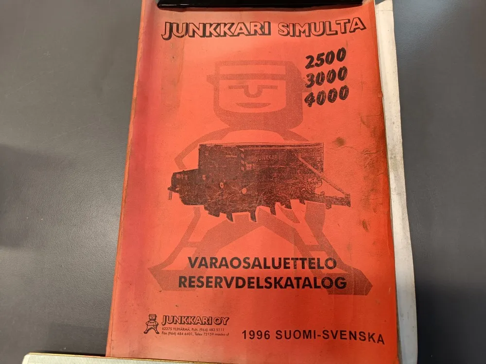 Junkkari Simulta 2500, 3000 ja 4000 / Varaosaluettelo