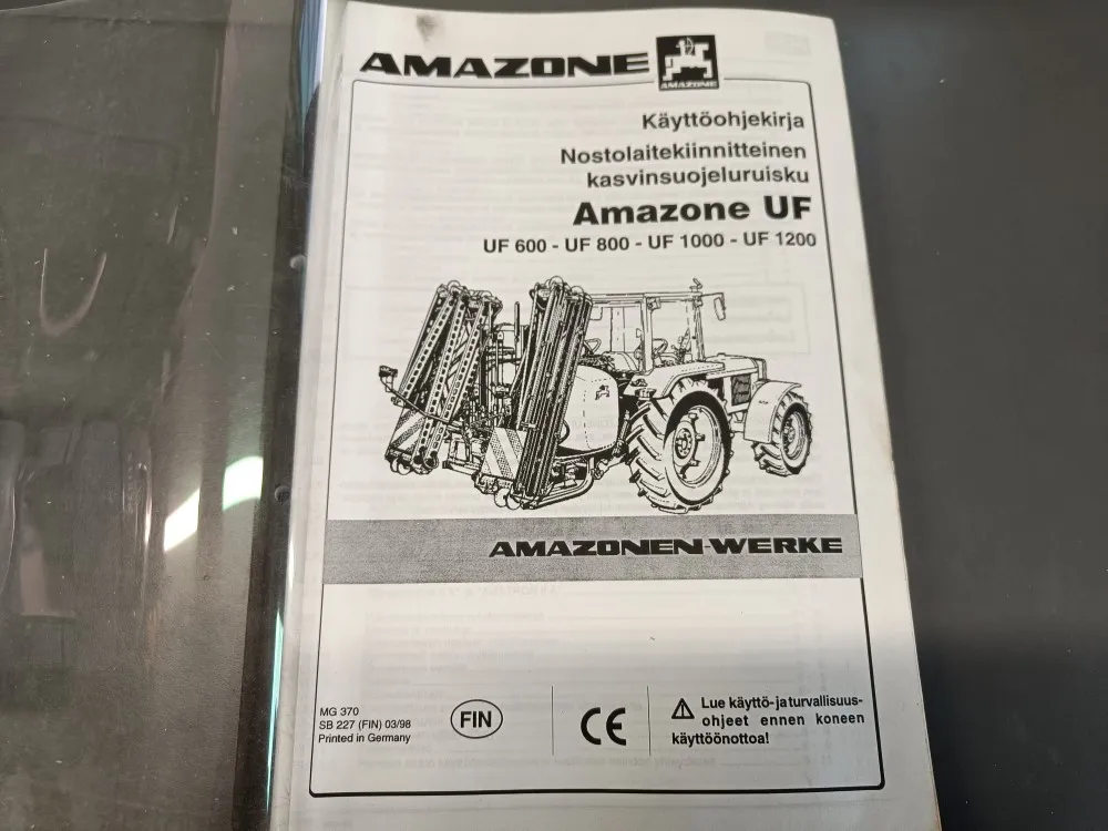 Amazon UF 600 - UF 800 - UF 1000 ja UF 1200 / Kasvinsuojeluruiskun käyttöohjekirja