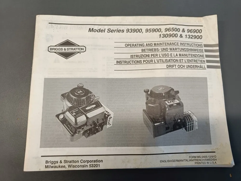 Briggs & Stratton mm. 93900, 95900, 96500 / Moottorin ohjekirja