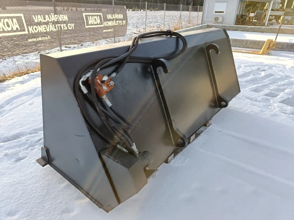 Hiekoituskauha 250cm - hydraulinen / Volvo-kiinnikkeellä