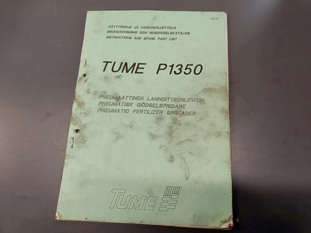 Tume pneumaattinen lannoitteenlevitin P1350 / Käyttöohje ja varaosaluettelo
