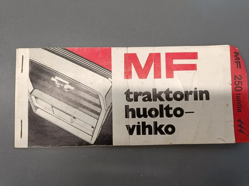 MF traktorin huoltovihko / 250 tuntia