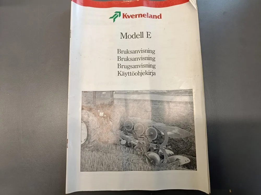 Kverneland Modell E / Kääntöauran käyttöohjekirja