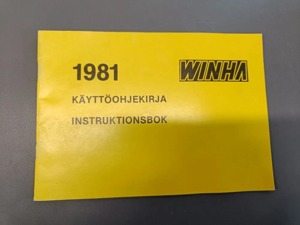 Winha 1981 / Moottorikelkka käyttöohjekirja