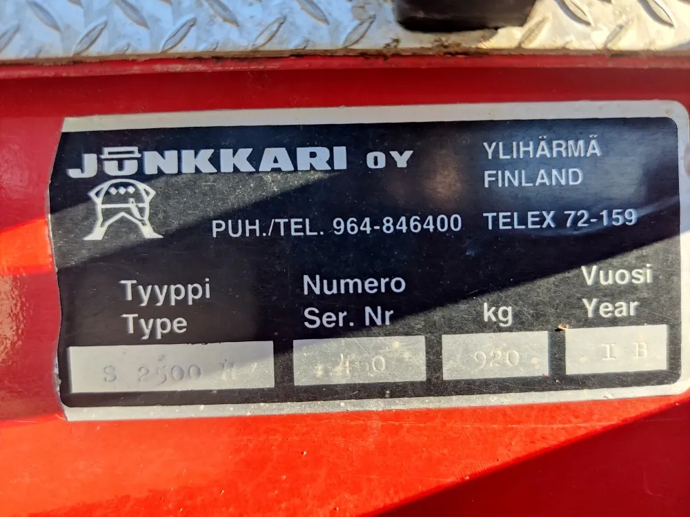 Simulta Junkkari kylvölannoitin 250cm / kiekkovantaat takana, alumiinikannet